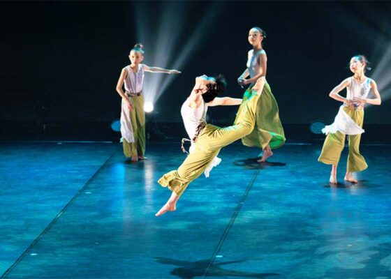 ティーンズコンテンポラリーダンス〈中高生〉