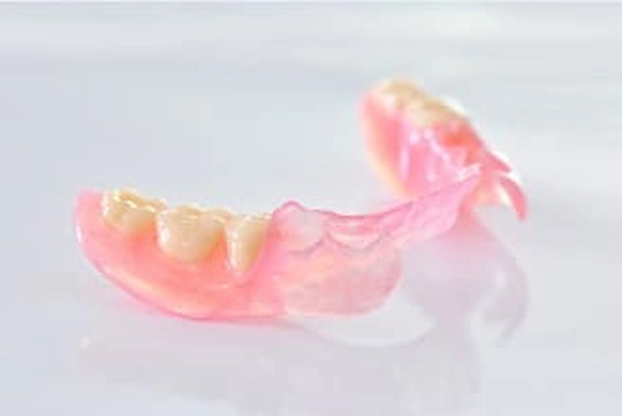 ノンクラスプデンチャー