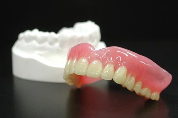 仮歯の精度・審美性へのこだわり