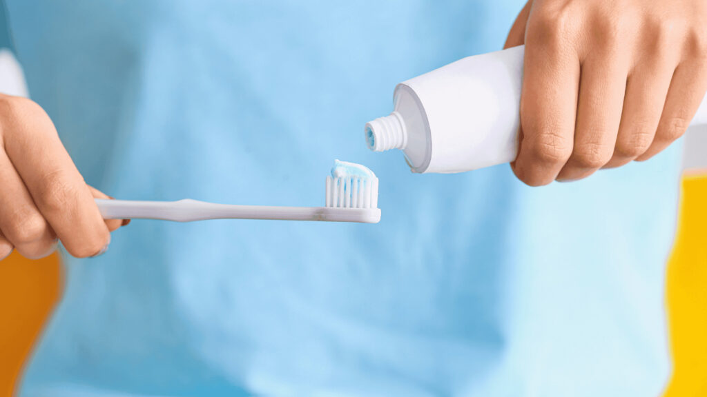 ホワイトニング効果のある歯磨き粉